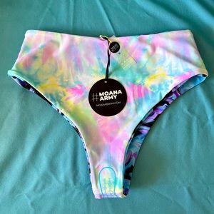 Moana Bikini Dripping Rise Above